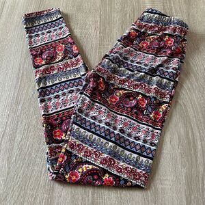 NWOT … SHOSHO “Size: S/M” Leggings